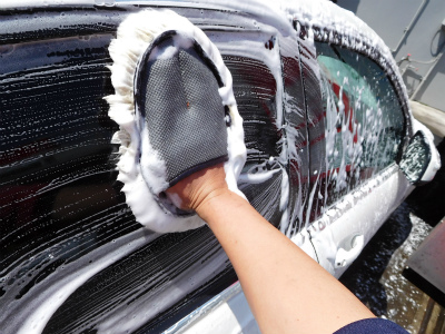手洗い洗車 の魅力とは 井出信石油株式会社 富士市の洗車とカーコーティングが自慢のガソリンスタンド