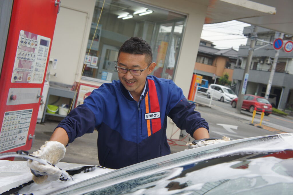 井出信石油の手洗い洗車