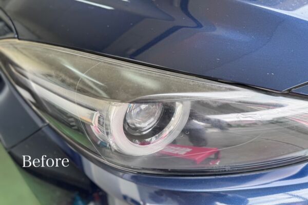 ヘッドライトクリーニング|アクセラ