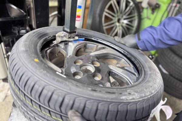 タイヤ2本持ち込み交換|スペーシア